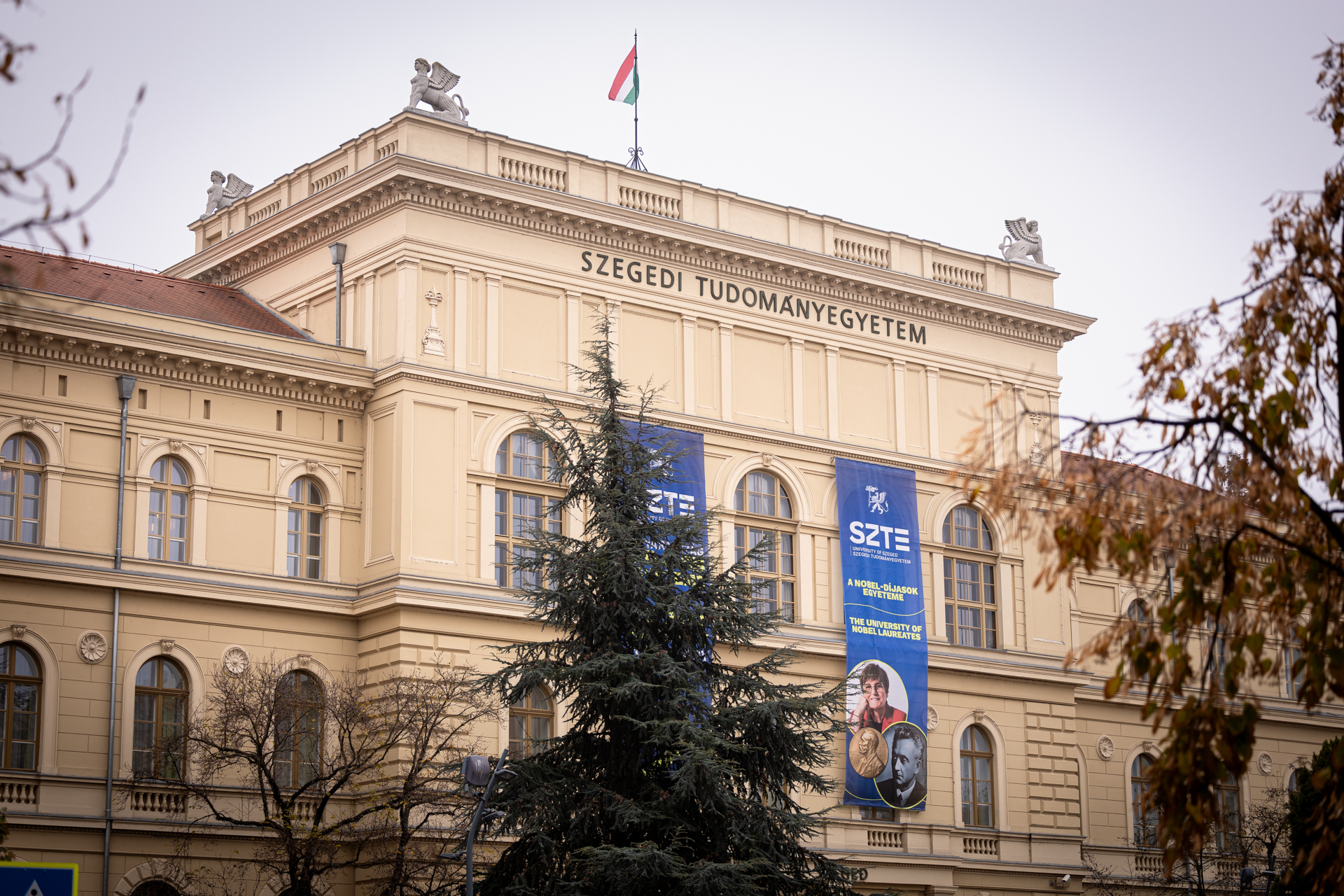 kja___number_7222_szte_kozponti_epulet